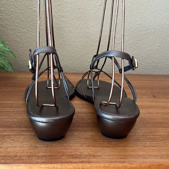 Stuart Weitzman sandals 7.5 M - Picture 3 of 12